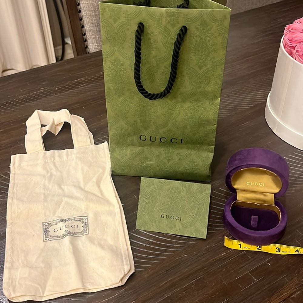 Gucci bags jewelry gift box and card